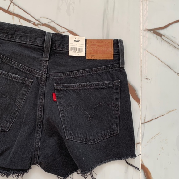 Levi's 501 Shorts Jeans Women's 26 High Rise Black Casual Pants Denim Ripped NEW - Picture 9 of 11